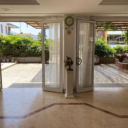 Fora Apart Otel Çeşme Exteriör bild