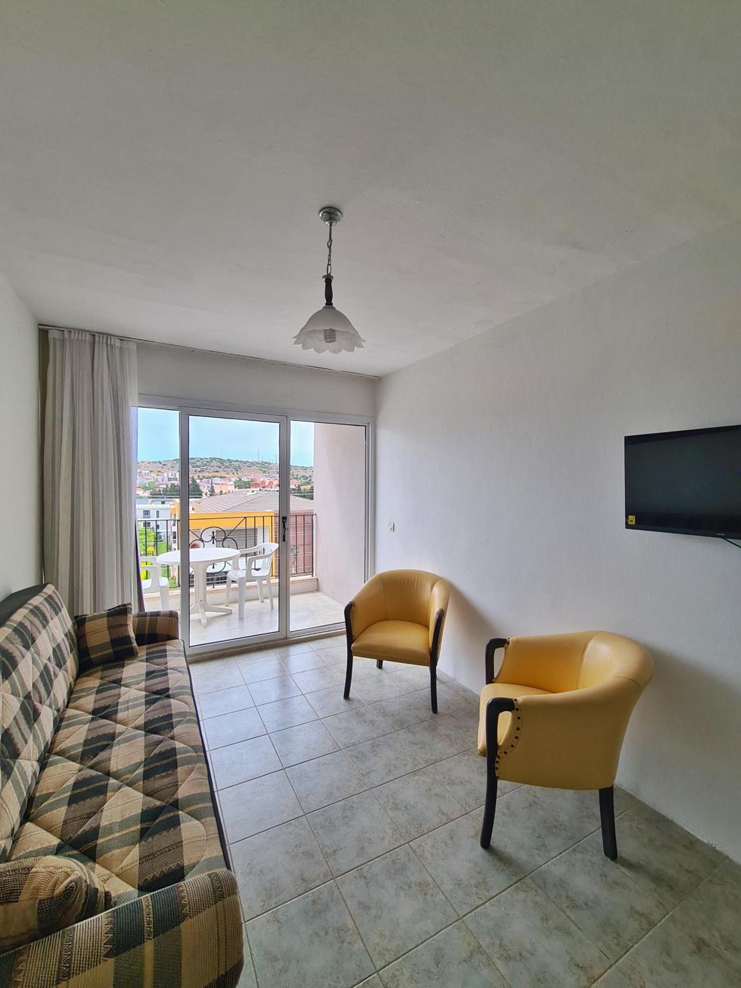 Fora Apart Otel Çeşme Exteriör bild