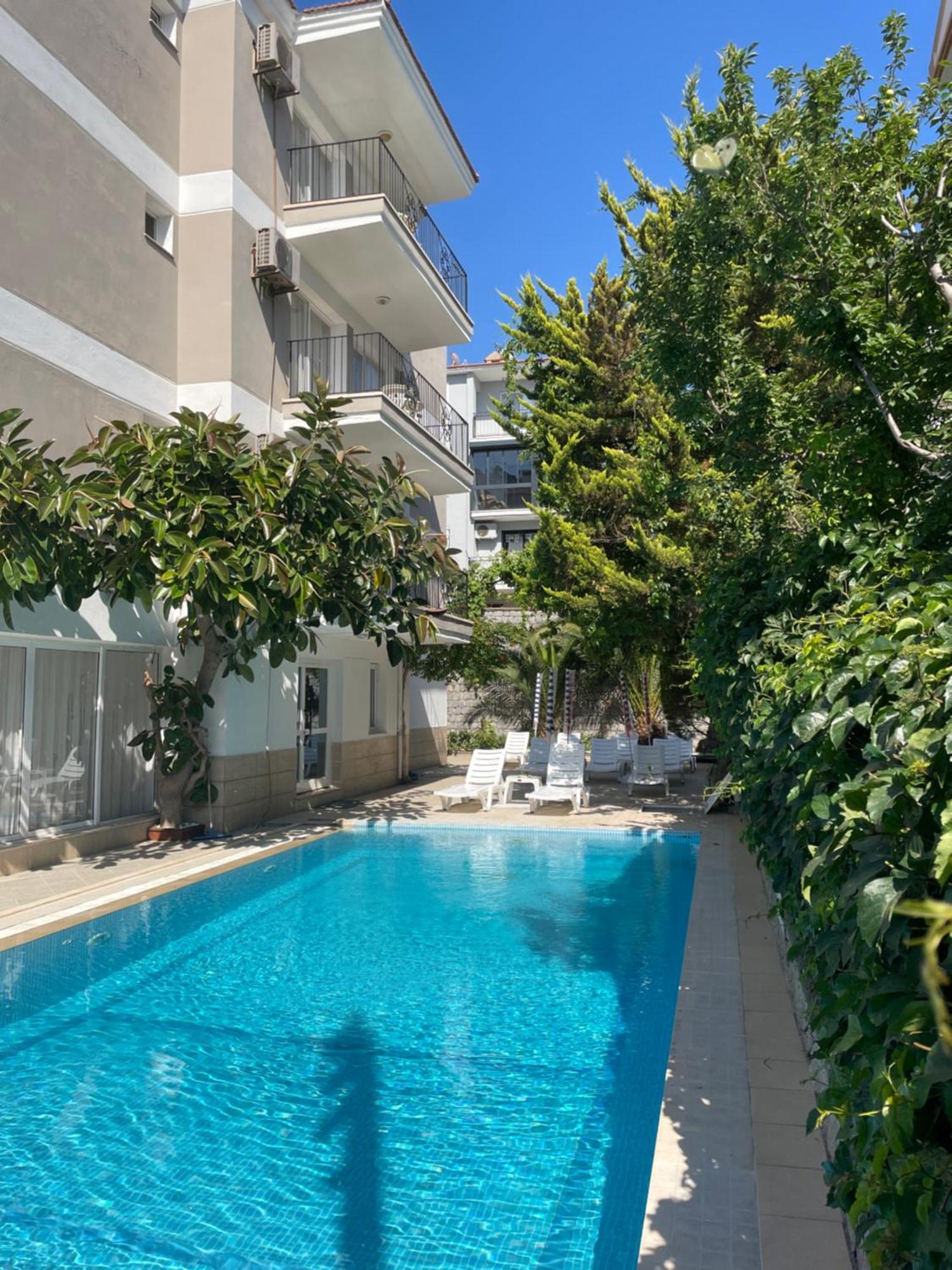 Fora Apart Otel Çeşme Exteriör bild