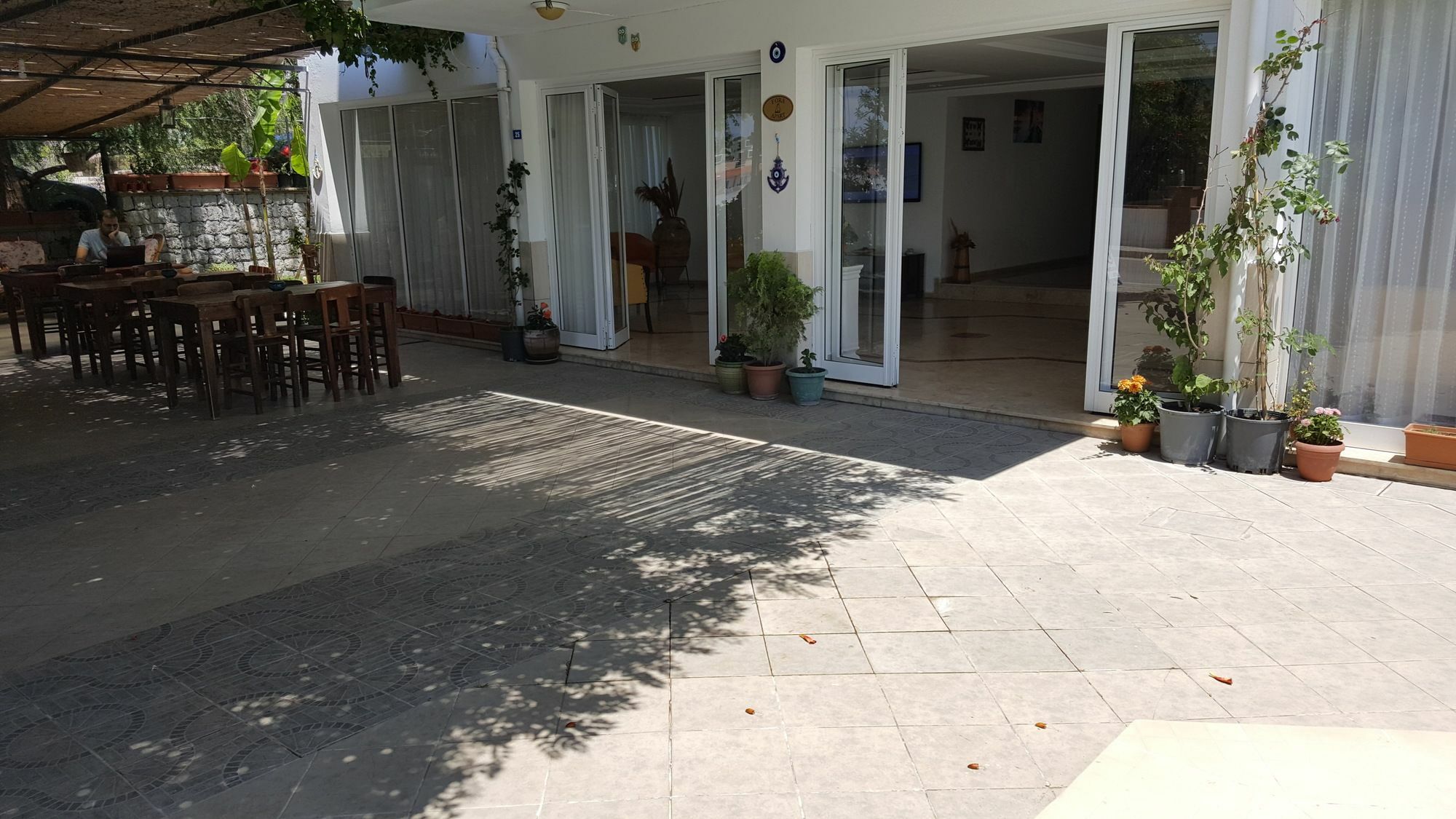 Fora Apart Otel Çeşme Exteriör bild